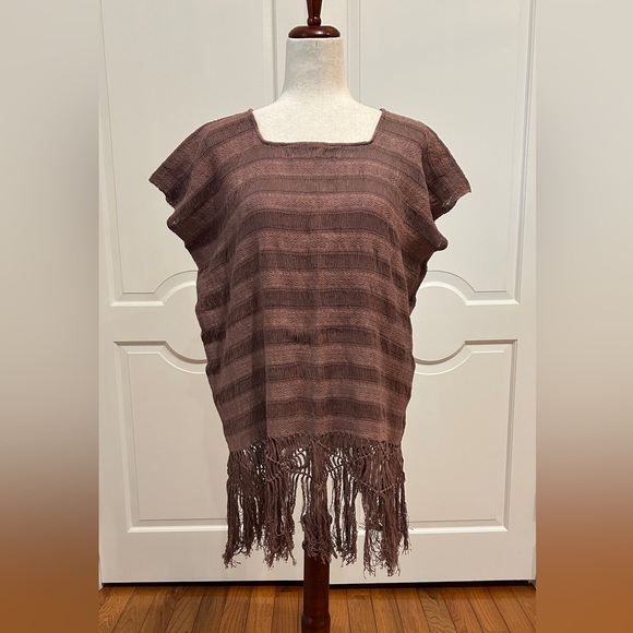 PC# O-2003 Tops - Treadle Loom blouse made in Oaxaca Mexico. Blusa deshilada!